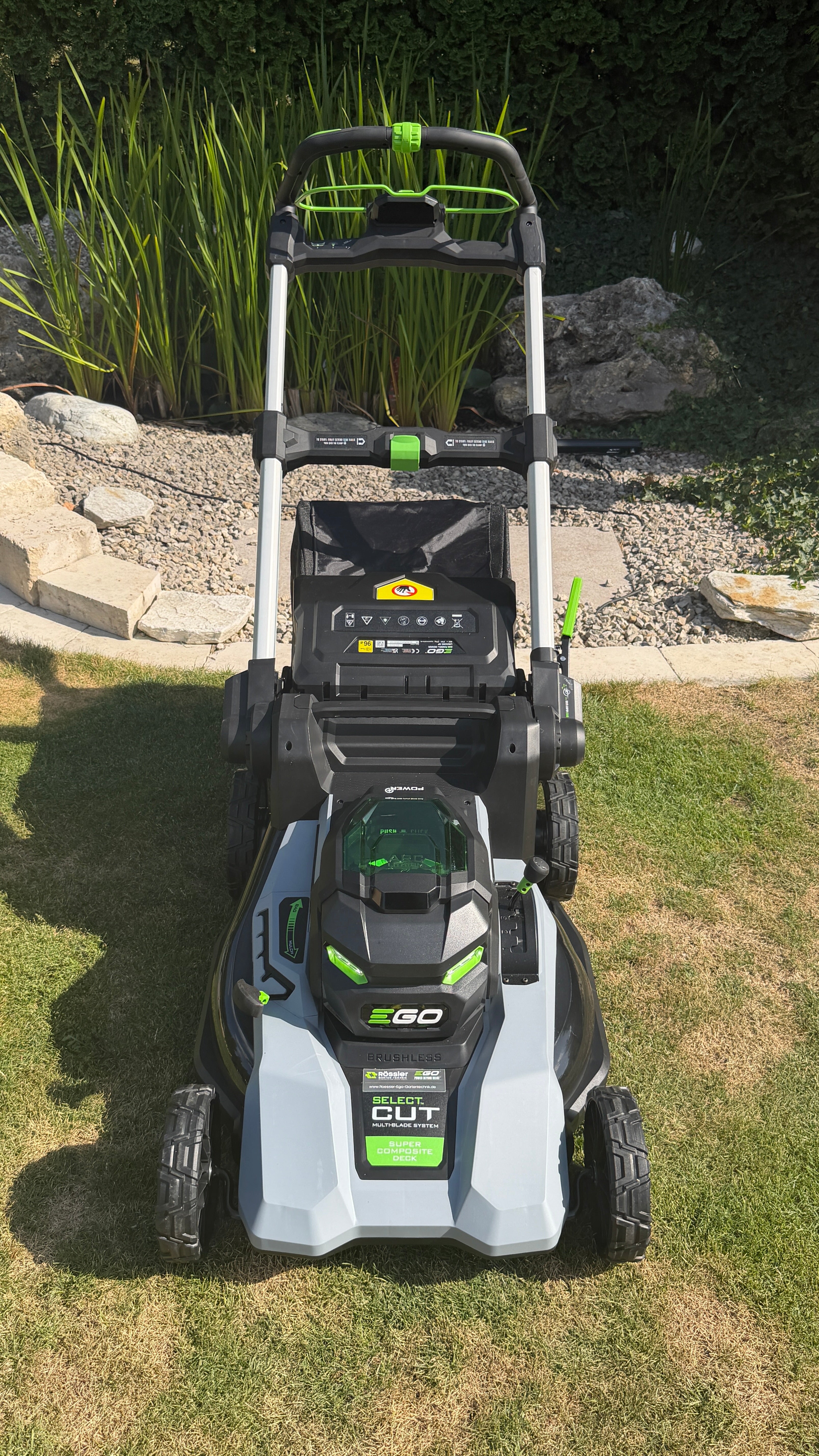 EGO LM2236E-SP 55 CM Rasenmäher mit Radantrieb (Kit)